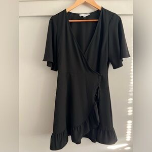 The Vanity Room - Midi black wrap dress